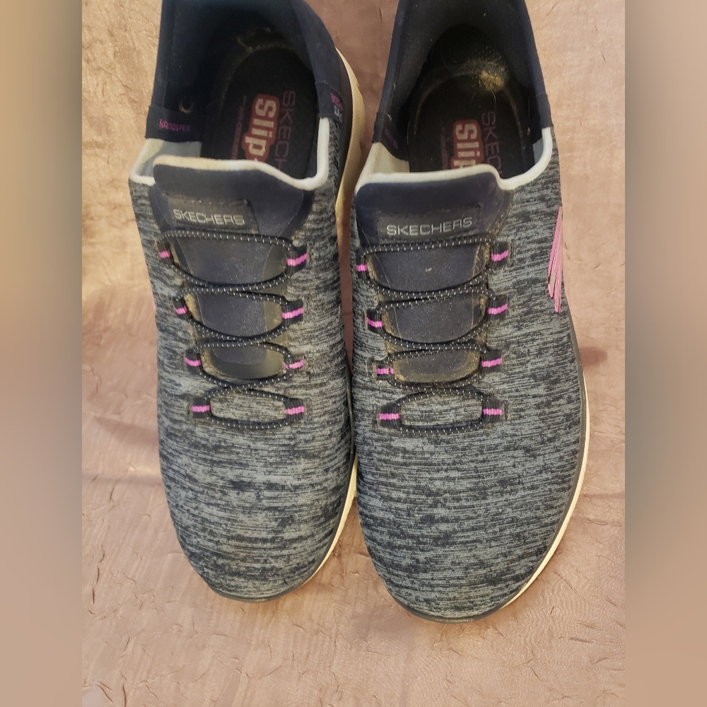 Like New Skechers Slip-ins: Contour Foam - Cozy Fit Blue w/Lavender Women's 8